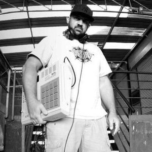 DJ CLIF 的头像