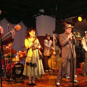 'Linda & The Big King Jive Daddies'の画像