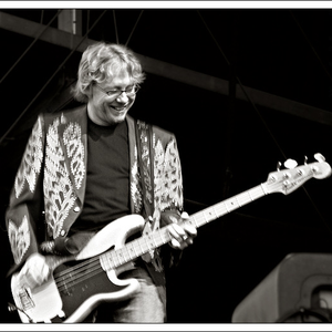 Mike Mills photo provided by Last.fm