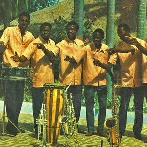 Kélétigui et ses Tambourinis 的头像
