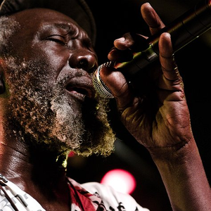 Jamaica Papa Curvin photo provided by Last.fm