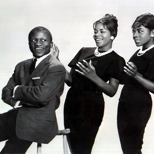 Andy & the Bey Sisters photo provided by Last.fm