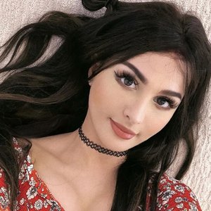 SSSniperWolf 的头像