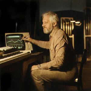 Imagen de 'Claude Larson & His Computer Controlled Oscillators'
