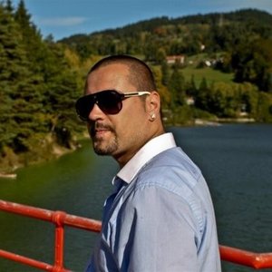 petr pechal 的头像