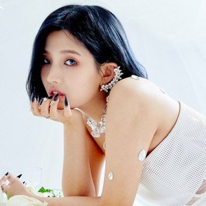 SOYEON of (G)I-DLE için avatar