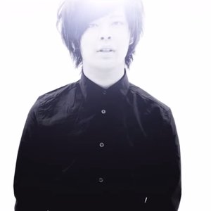 DJ'TEKINA//SOMETHING 的头像