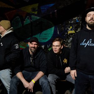 Vor die Hunde 的头像