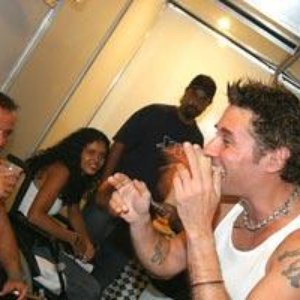 Dinho Ouro Preto & Ira! 的头像