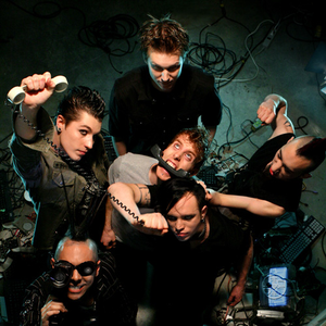 Left Spine Down photo provided by Last.fm