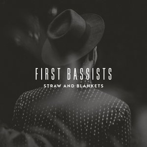 Straw and Blankets - Single