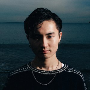 草田一駿 的头像