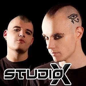 “Studio X”的封面