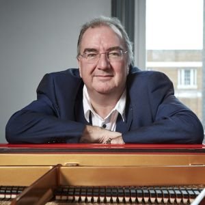 Neil Brand 的头像