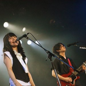 ASIAN KUNG-FU GENERATION & 橋本絵莉子(from チャットモンチー) 的头像