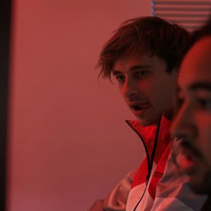 Flume & Reo Cragun 的头像