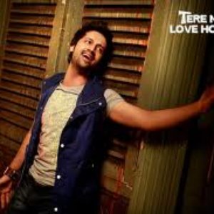 “Atif Aslam & Priya Panchal”的封面