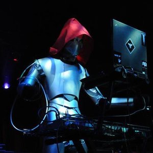 Cyber Strukture 的头像