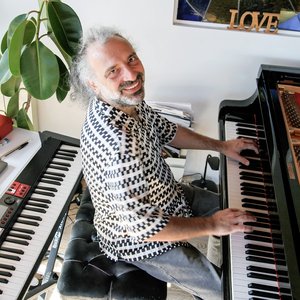 Stefano Bollani 的头像