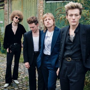 Brigitte Calls Me Baby 的头像