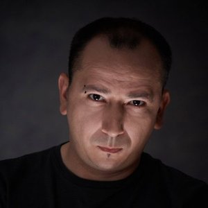 MIKI RADOJEVIĆ 的头像