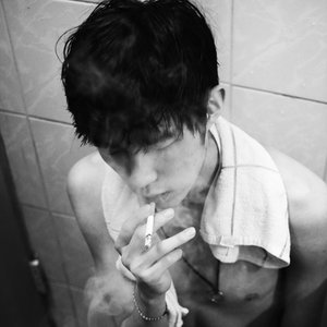 June One Kim 的头像
