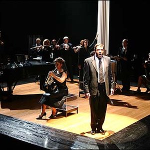 Raúl Esparza and Company 的头像