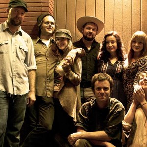 Misisipi Mike Wolf & the Midnight Gamblers 的头像