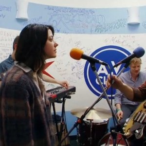 Avatar di Shearwater and Sharon Van Etten