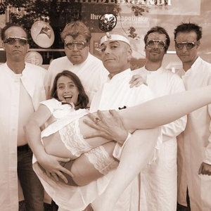 Honigdieb photo provided by Last.fm