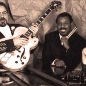 Big Frank & The Healers 的头像
