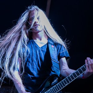 Vitold 的头像