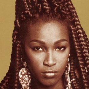 Patra (Duet With Aaron Hall) 的头像