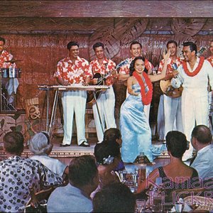 Benny Kalama & the Hawaiian Village Serenaders 的头像