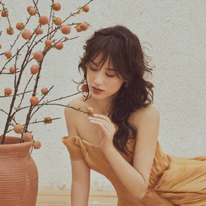黄圣依 的头像