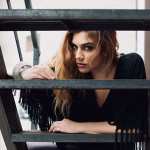Elly Ball 的头像