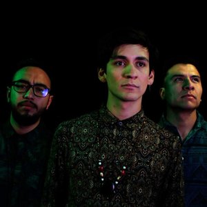 Avatar for Los Revueltas