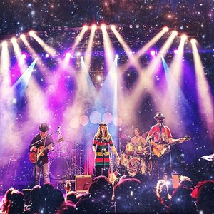 Cosmic Charlie 的头像