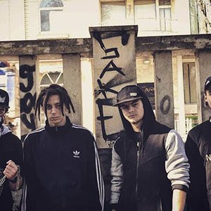 “Sawyer's Clan”的封面