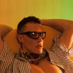 Avatar for Housewife9