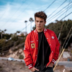 Sean Cavaliere 的头像
