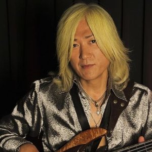 瀧田イサム 的头像