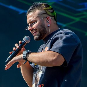 Moises 的头像