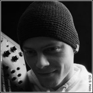 Cari Lekebusch photo provided by Last.fm