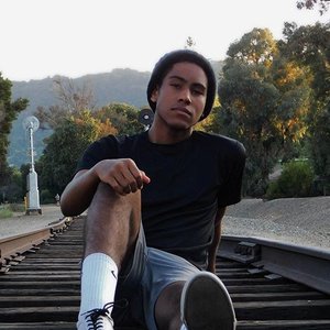 Jovan Perez 的头像