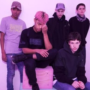 Bladee, Thaiboy Digital & Ecco2k のアバター