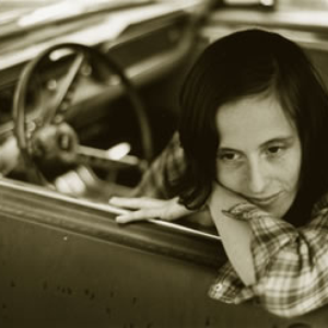 Sera Cahoone photo provided by Last.fm