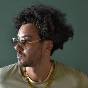 Reginald Omas Mamode IV için avatar