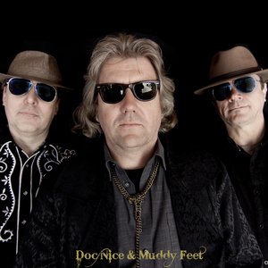 Imagen de 'Muddy Feet'