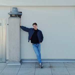 Erik Strauss 的头像